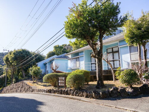 ルネッサ赤沢(静岡県伊東市赤沢190-5)