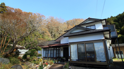 農家民宿ねこふくろう(静岡県御殿場市二子339)