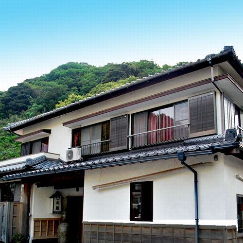 雲見温泉食べる温泉宿大漁(静岡県賀茂郡松崎町雲見323)