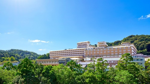 ウェスティン都ホテル京都(京都府京都市東山区粟田口華頂町1)