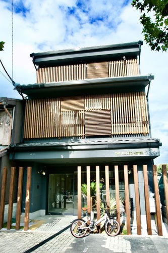 THE ROOT2 HOTEL(京都府京都市南区東寺東門前町49-1)