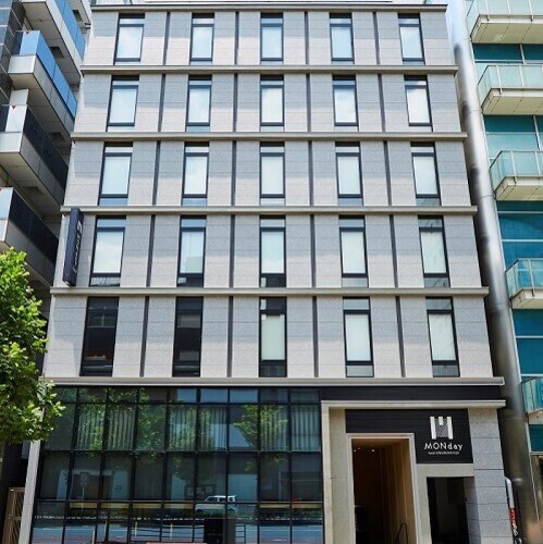 hotel MONday 烏丸二条(京都府京都市中京区烏丸二条上る蒔絵屋町261-1)