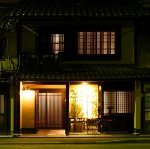 藏や大宮島原(京都府京都市下京区大宮通花屋町下ル大宮2-575)