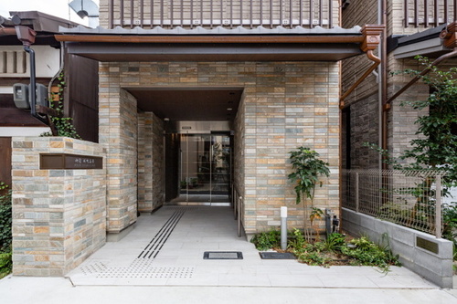 御宿新町五条(京都府京都市銭屋町247)