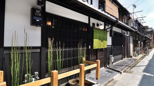 朱雀若草庵(京都府京都市中京区西ノ京西月光町18-8)
