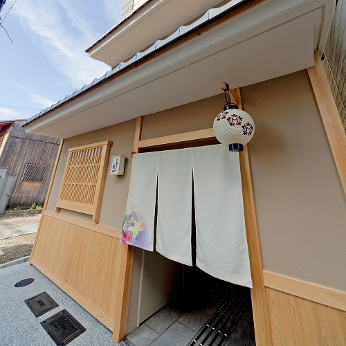 エムズイン東山(京都府京都市東山区大和大路通四条下ル4-小松町159)