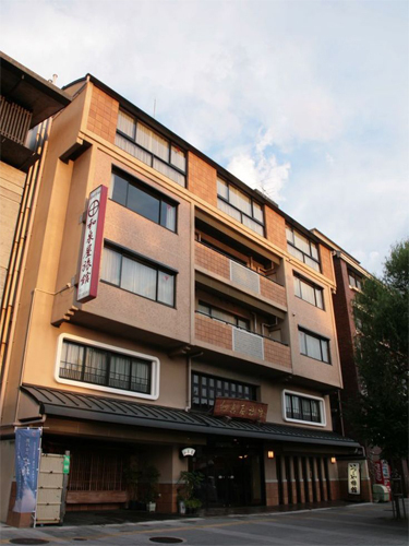 和泉屋旅館<京都府>(京都府京都市下京区堀川通七条上ル丸屋町122)