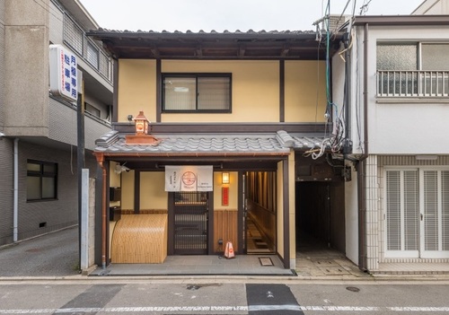 京恋大本家(京都府京都市下京区油小路正面下る玉本町192-2)