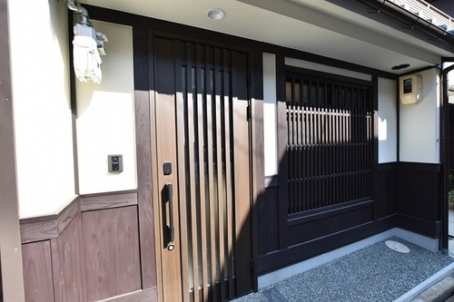 洛中の宿菊鶴(京都府京都市南区八条内田町2-28)