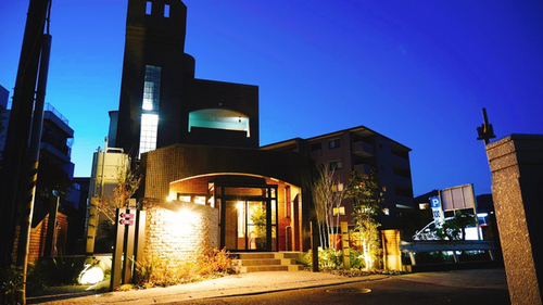 リバーサイド嵐山(京都府京都市西京区嵐山中尾下町10)