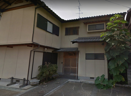 汽車ポッポ辻村(京都府京都市右京区嵯峨天龍寺瀬戸川町18-23)