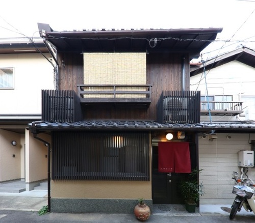 紡堀川六角(京都府京都市中京区越後町199-7)