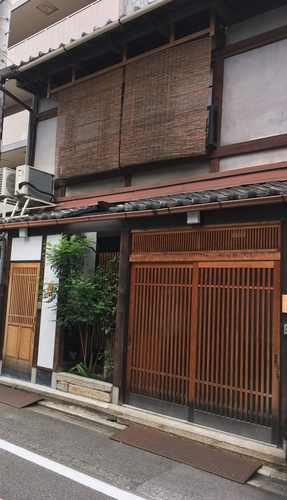 京町家雅釜座邸かみ座庵(京都府京都市中京区釜座通三条上ル突抜町804-32階部分)