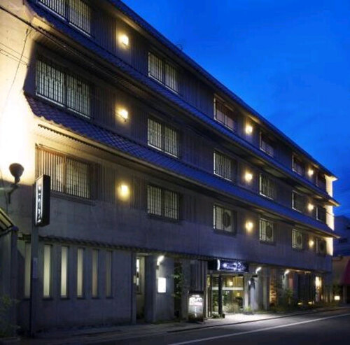 旅館こうろ(京都府京都市中京区堺町通六角北東角堀之上町114)