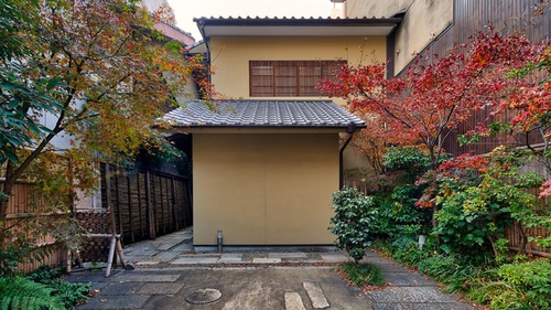 紡四条新町(京都府京都市下京区御影町454)