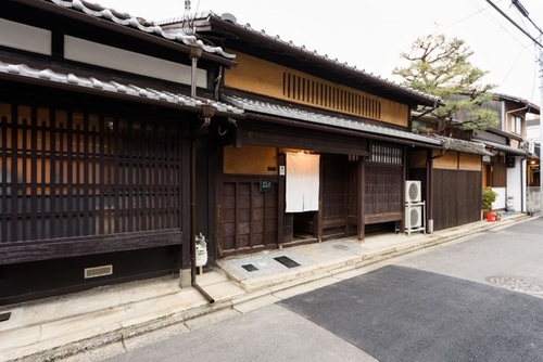 ひび北野(京都府京都市上京区末広町14-1)