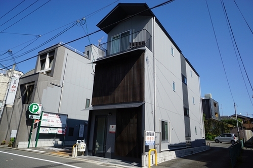 ジャパニングホテル東山七条(京都府京都市東山区本町6-17-2)