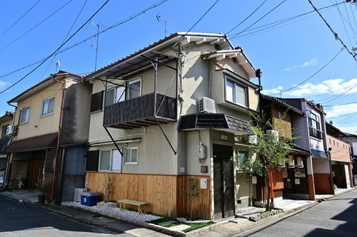 櫛笥ノ家(京都府京都市下京区裏片町176-7)