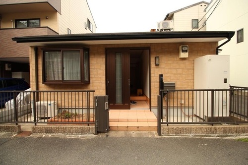 伏見稲荷タウンハウス(京都府京都市伏見区深草西川原町26-20)