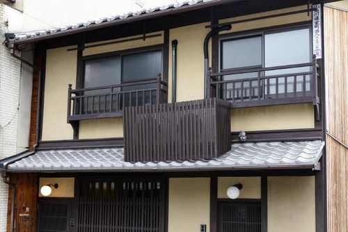 舞ハウス(京都府京都市中京区鏡屋町512階)