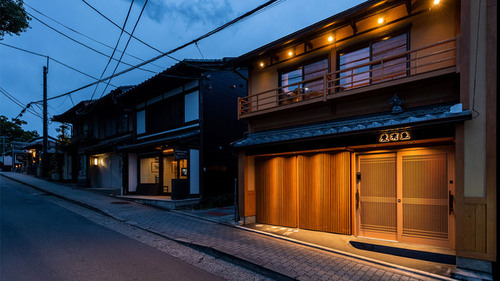 慶有魚京舞(京都府京都市下京区仏光寺町西入大黒町266-7)
