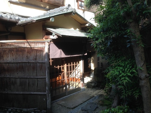 京の宿清水山荘(京都府京都市東山区清水3-341)