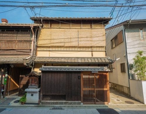 慶有魚宮(京都府京都市東山区西御門町451)