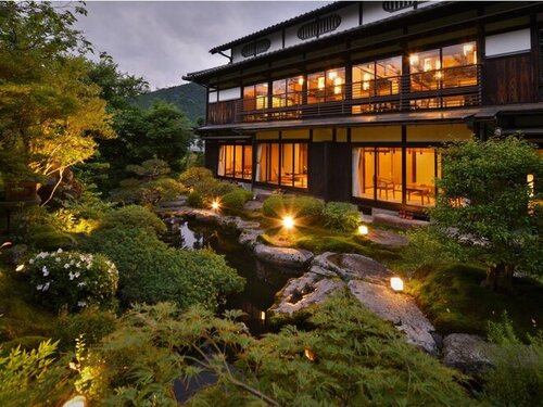 大原温泉湯元旬味草菜お宿芹生(京都府京都市左京区大原三千院畔)