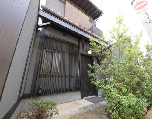 Ayanishiki 島原大門邸(京都府京都市下京区西新屋敷中堂寺町58-5)