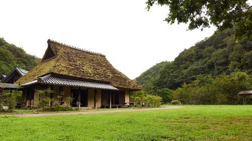 里山の自然学校紀泉わいわい村(大阪府泉南市信達葛畑207)