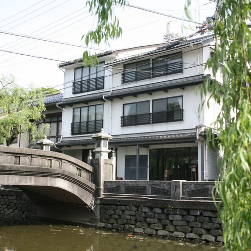 川口屋本館(兵庫県豊岡市城崎町湯島274)