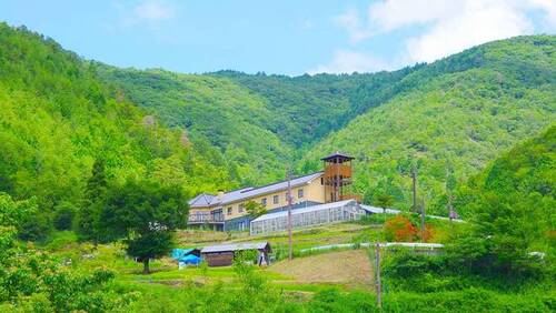 あゆ公園ペンション翡翠(ヒスイ)(兵庫県養父市大屋町加保575)