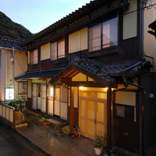 ふじや(兵庫県美方郡香美町香住区訓谷67)