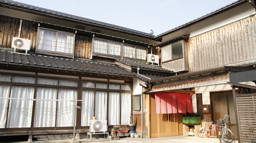 民宿くらはし(兵庫県美方郡香美町香住区七日市246)