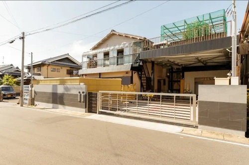 奈良のバケーションハウステラス京終(奈良県奈良市肘塚町12-3)