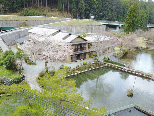 高見山荘(奈良県吉野郡東吉野村大字杉谷45)