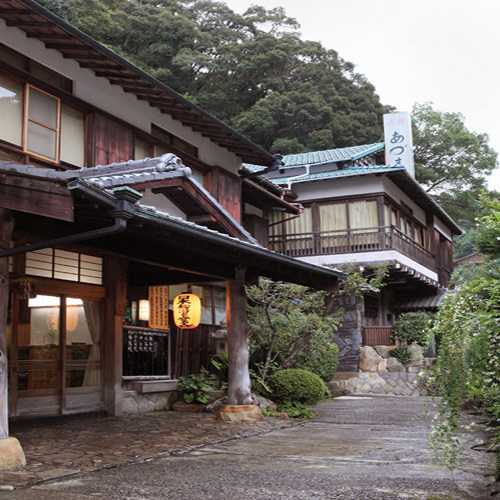 あづまや(和歌山県田辺市本宮町湯峯122)