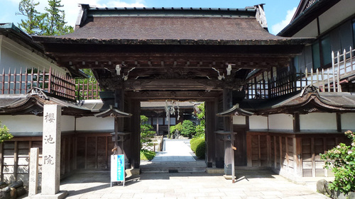 宿坊桜池院(和歌山県伊都郡高野町高野山293)