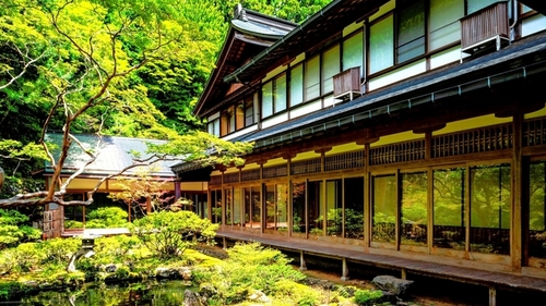 高野山宿坊龍泉院(和歌山県伊都郡高野町高野山647)