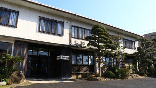 ますや旅館(島根県出雲市大社町杵築東493)