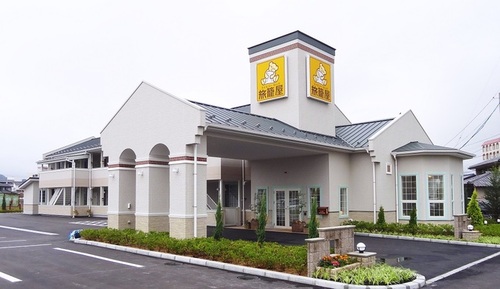 ファミリーロッジ旅籠屋長門店(山口県長門市東深川801-22)