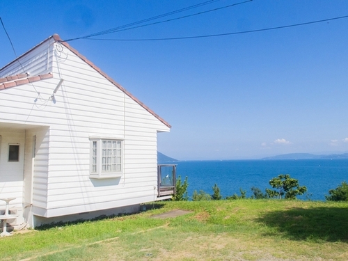 IROU<小豆島>(香川県小豆郡土圧町甲2580)