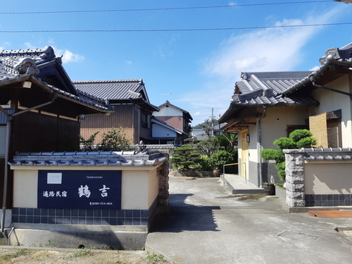 遍路民宿鶴吉(香川県善通寺市弘田町999-1)