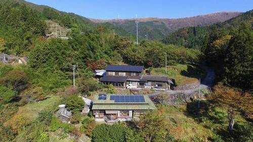 和紙スタジオ かみこや(Washi Studio かみこや)(高知県高岡郡梼原町太田戸1678)