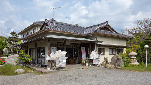 浜幸家(福岡県福岡市東区大字勝馬279-1)