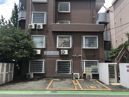 Room Eta(福岡県福岡市博多区新和町2-1-11)