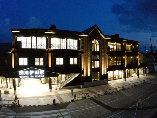 田川伊田駅舎ホテル(福岡県田川市伊田町2621-3田川伊田駅舎2F)