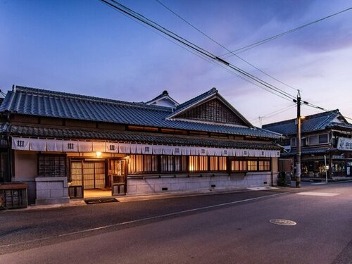 NIPPONIA HOTEL 八女福島 商家町(福岡県八女市本町(モトマチ)西京町204)