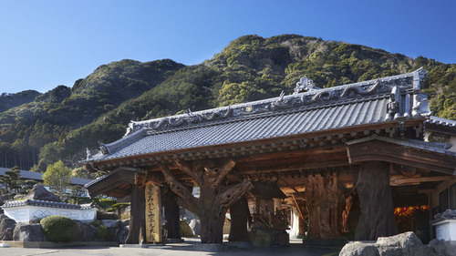 雲仙みかどホテル本館(長崎県南島原市深江町甲5292-2)