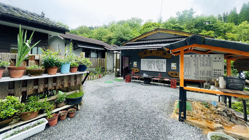 仙寿の里ラムネ温泉(鹿児島県霧島市牧園町宿窪田3549)